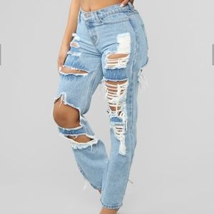 Fashion nova Boyfriend jeans
